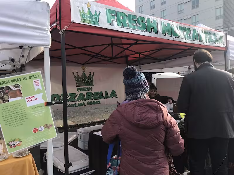 University District Farmers Market